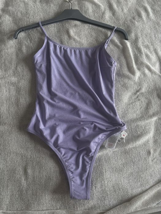 Lawendowy stroj kapielowy body nowe s metka reserved