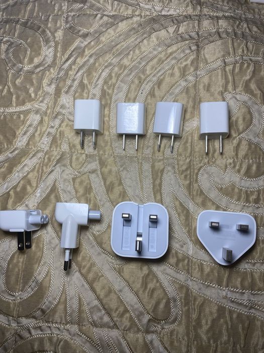 Адаптер,  перехідник  apple