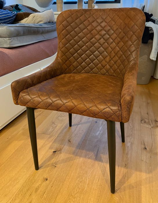 Cadeiras de Jantar Vintage Castanho (JYSK) – Conjunto ou Separadas