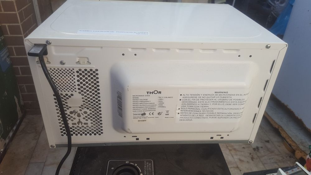 Microondas  a funcionar corretamente