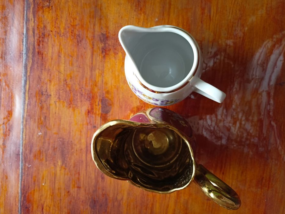 Молочник  для молока