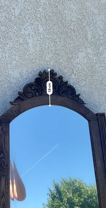 Espelho Antigo em Madeira Maciça Escura – Estilo Clássico- para restauro