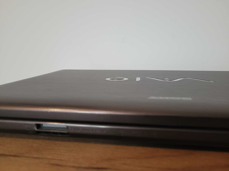 Laptop  SONY   , 4 Gb , 500 Gb