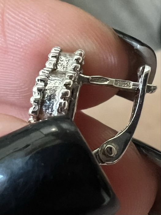 Сережки Van Cleef з малахітом