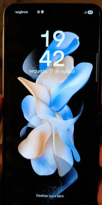 Samsung Z flip 4