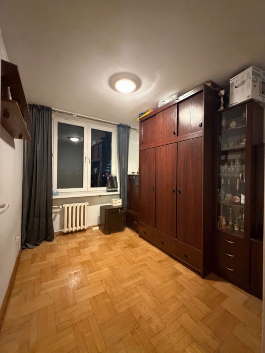 Przytulne, jasne mieszkanie 3-pokojowe z miejscem parkingowym! / Bright and Comfortable 3-Room Apartment with a Parking Space!