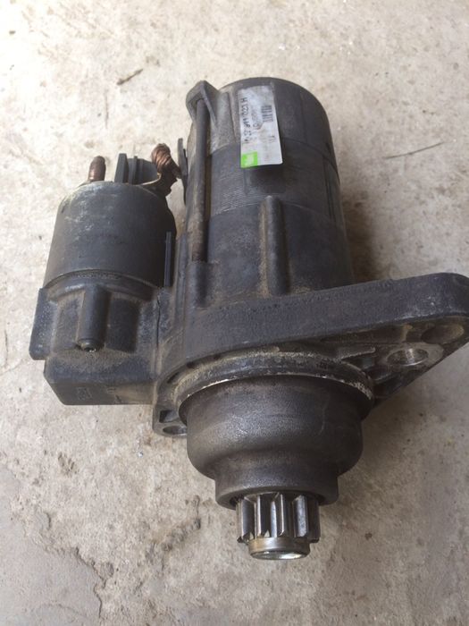 Продам стартер Valeo б6 пассат