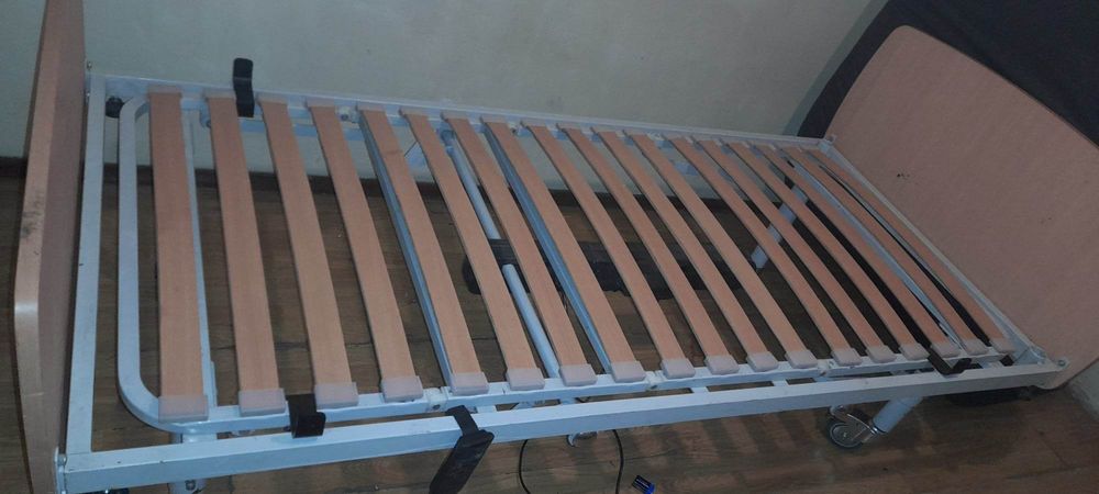 Vendo Cama ortopedia com comando