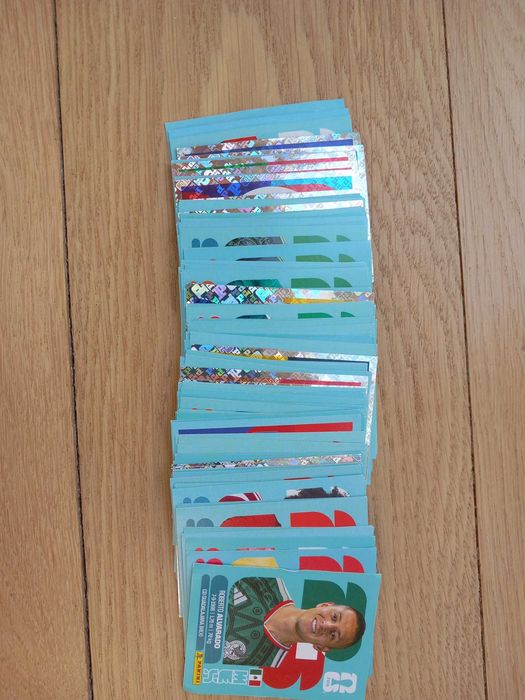 Lote de 94 cromos da panini do mundial 2026