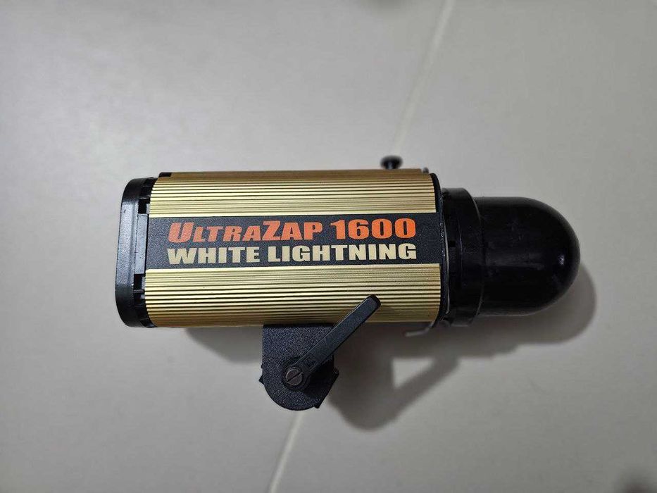 Професійний студійний спалах Ultrazap 800 1600 проффесион студий свет