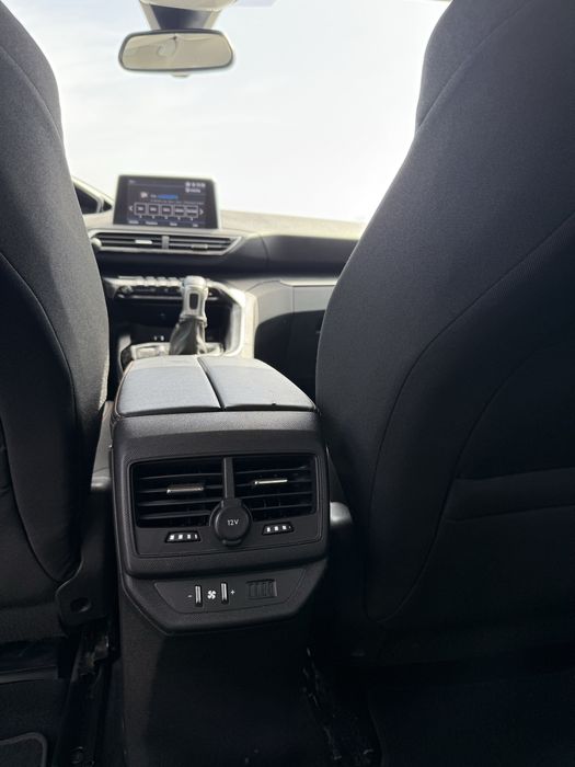 Peugeot 5008 1.5 Diesel.