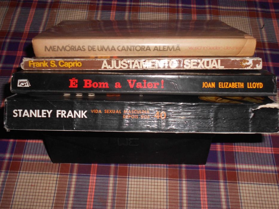 Diversos livros eroticos e vida educacao sexual