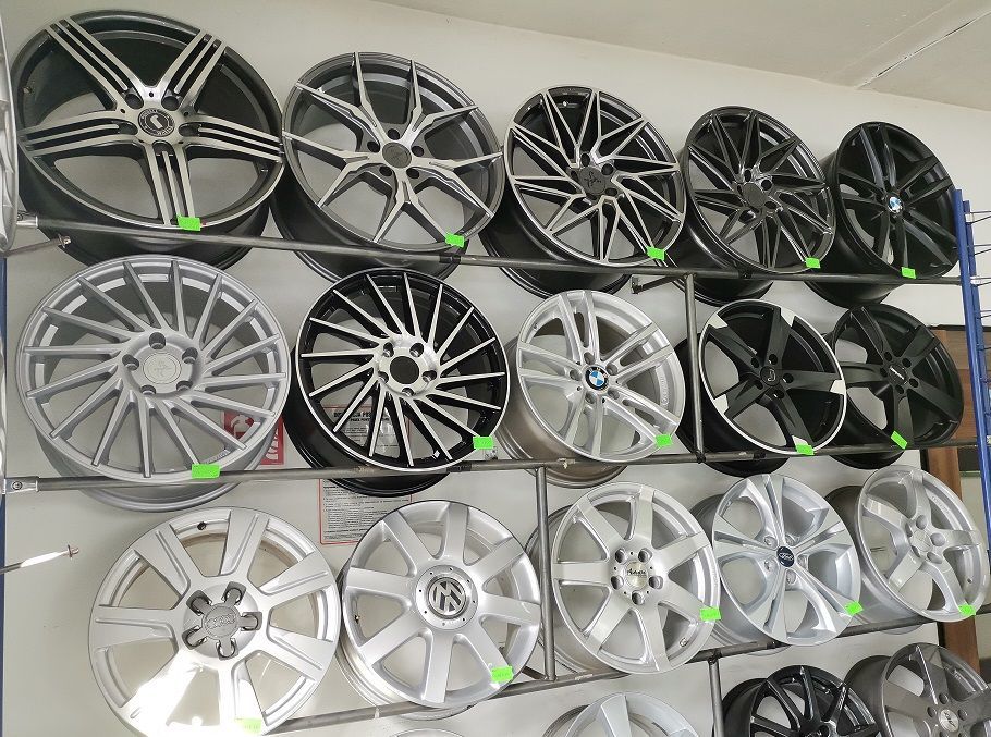 Felgi aluminiowe OXIGIN 5x100r17 et35 AUDI VW SKODA nowe!!!!