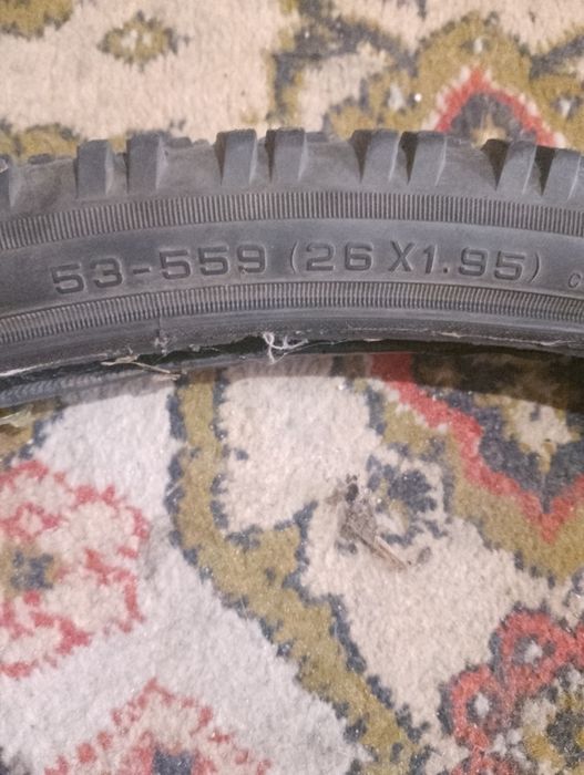 покришка 26/1.95 cst