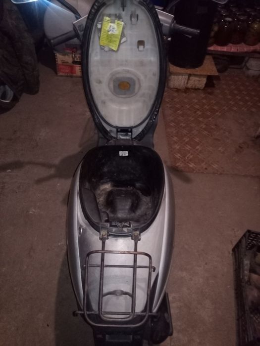 Скутер Хонда такт аф 51 .honda tact stand up af-51.