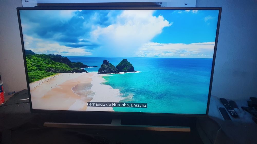 Telewizor LED Philips 43", 4k UHD, Ambilight, SmartTv,  Wi-Fi, Dvbt-2.
