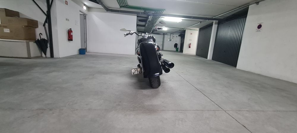 Suzuki Intruder VL800