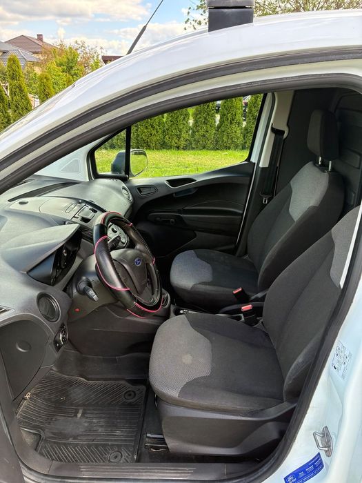 Ford Transit Courier