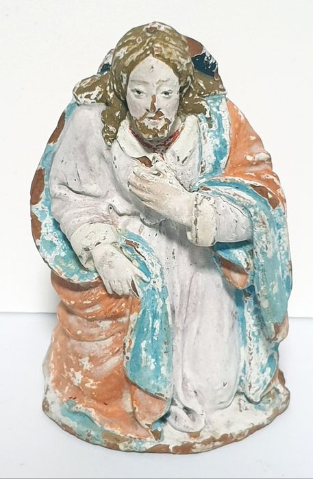 Pequena antiga escultura de São Tiago em cerâmica