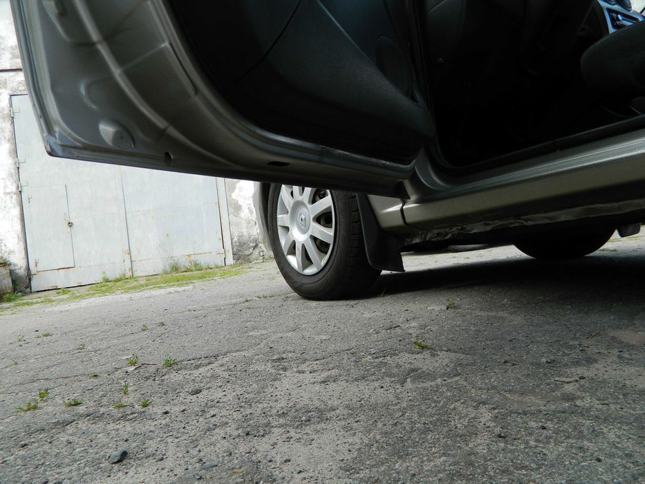 Renault Logan 1,4 2011 г.в. с КОНДИЦИОНЕРОM, ГАЗ/бензин 4-го поколения