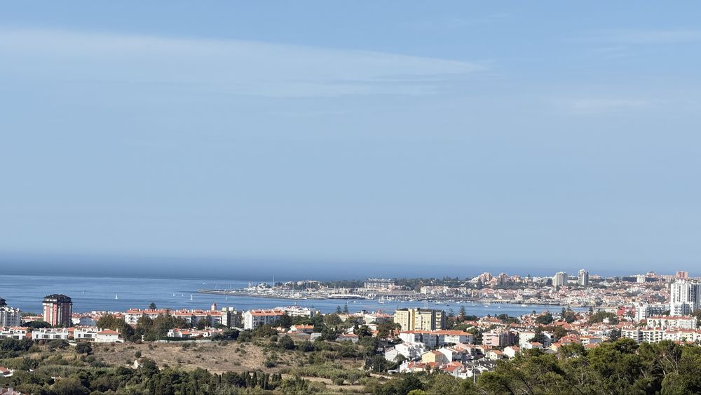 Aluguer T1/2 apart com 145 m2 , vista de Mar