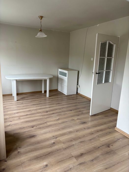 Sprzedam mieszkanie - kawalerkę w centrum Zgierza