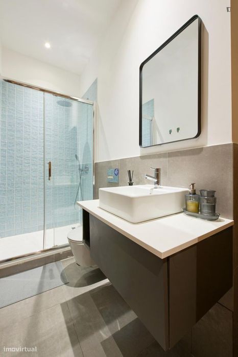 Quarto - localizado em Avenida da Liberdade Lisbon
