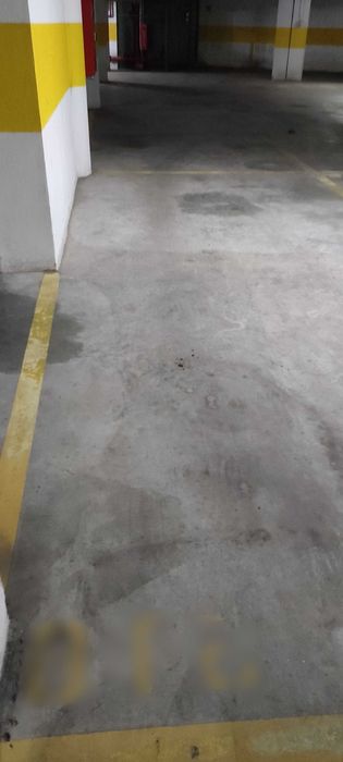 Parqueamento Garagem Sacavém