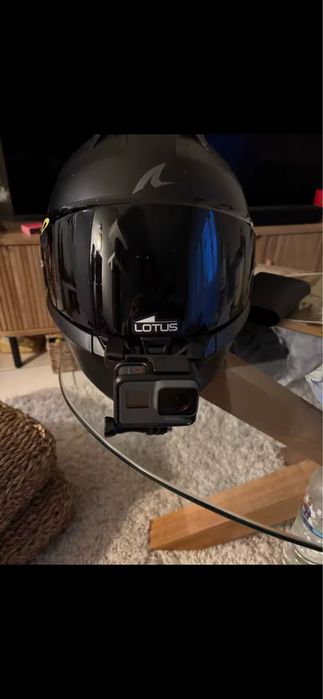 Suporte de câmara GoPro para capacete