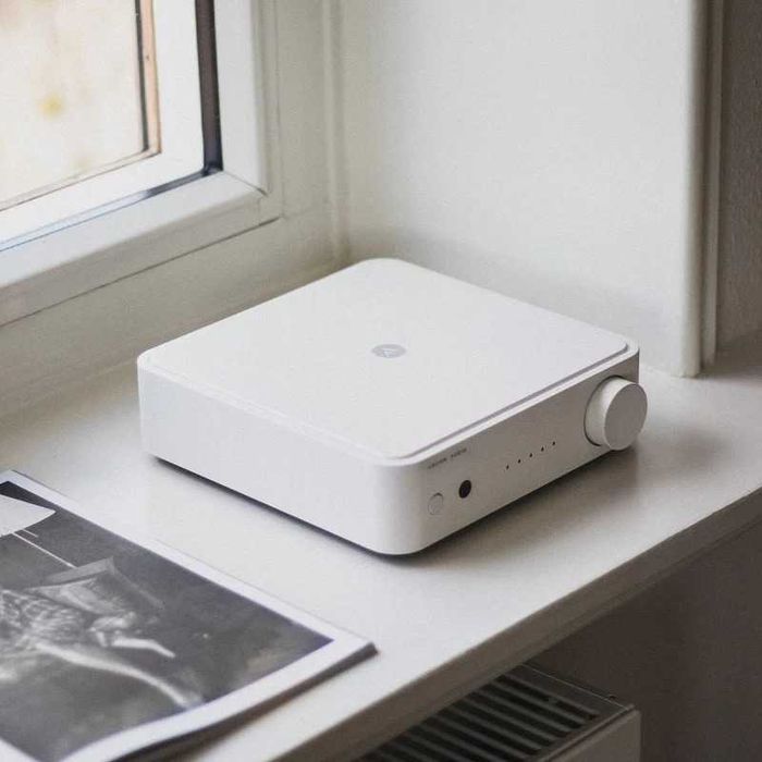 Amplificador Argon SA1 MK2 + Colunas Q Acoustics 3020i (Extras Incl.)