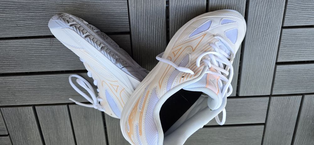 Buty do siatkówki halowe Mizuno Cyclone rozm.42.5Speed 4