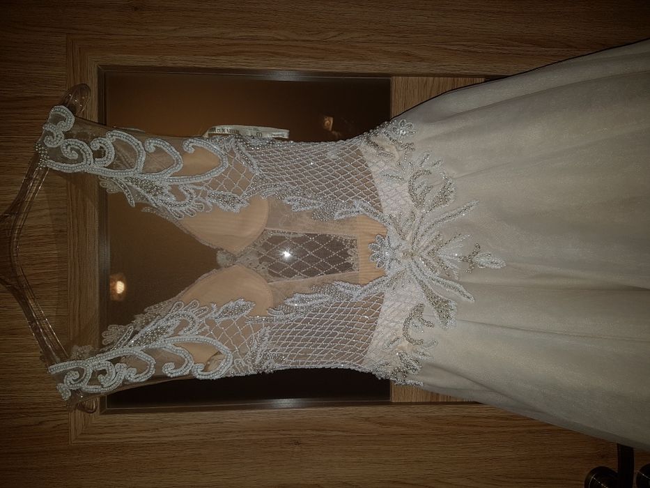 Piękna suknia ślubna MAXIMA!