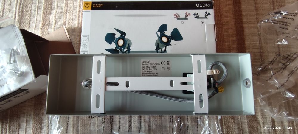 Lampa Reflektor Lucide Picto