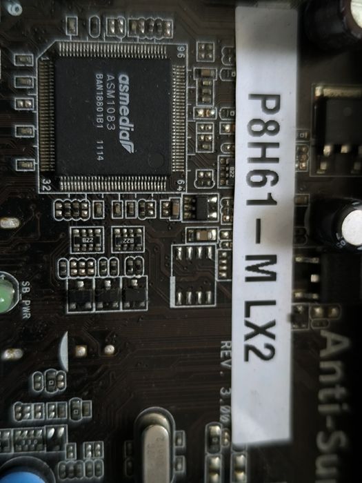 Процесор, материнська плата, SSD, оперативна пам'ять.