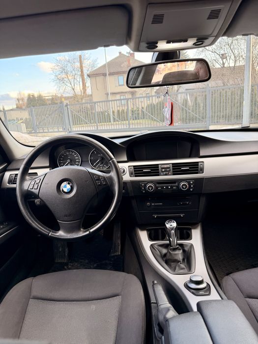 BMW Seria 3 E91 2.0d 163km M47 2007r Nawigacja
