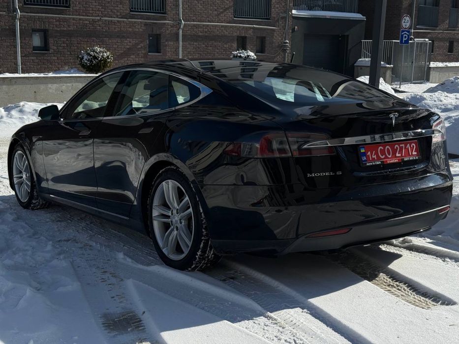 2015 Tesla model S 70D