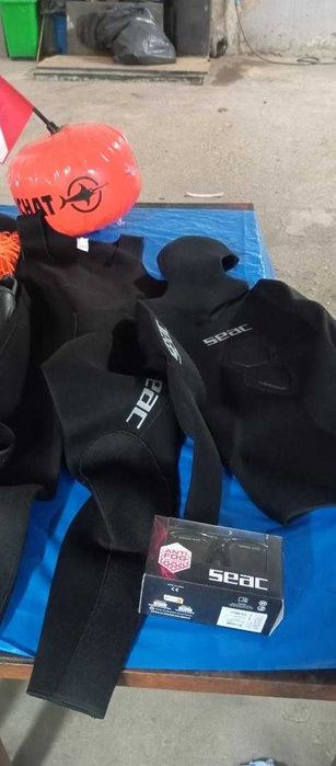 Equipamentos de mergulho 100% novos