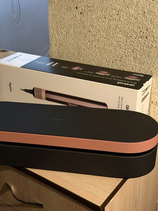 Випрямляч для волосся Dyson Airstrait HT01