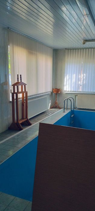 Продаж резиденція Українка з виходом до Дніпра 330 000 $