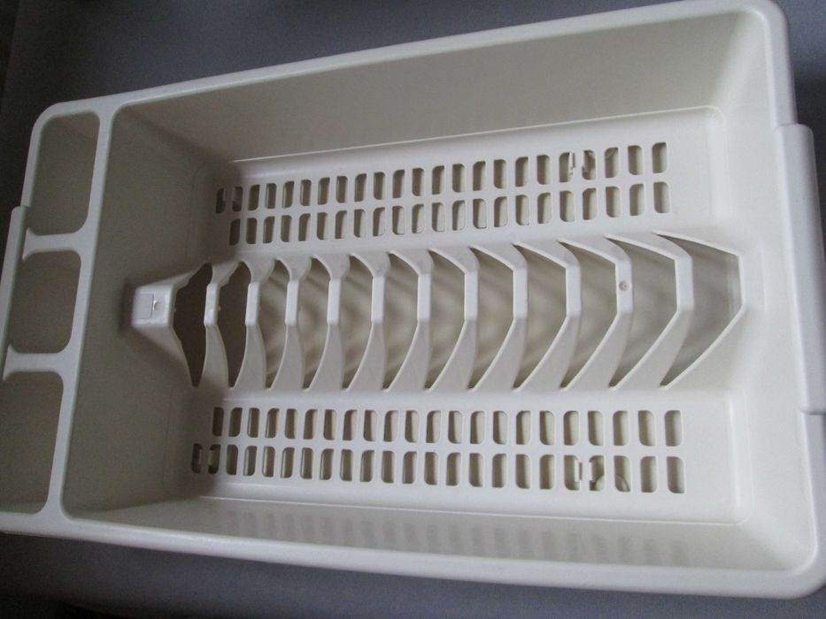 suszarka do naczyń z ociekaczem, stan dobry