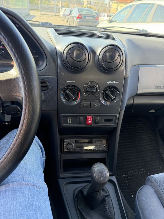 Alfa Romeo 146 1.4i TwinSpark 103CV
