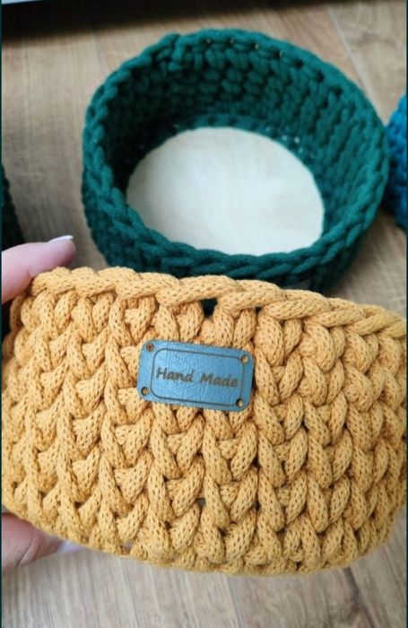 Koszyki wykonane są ze sznurka bawełnianego 5 mm, średnicy 15 cm