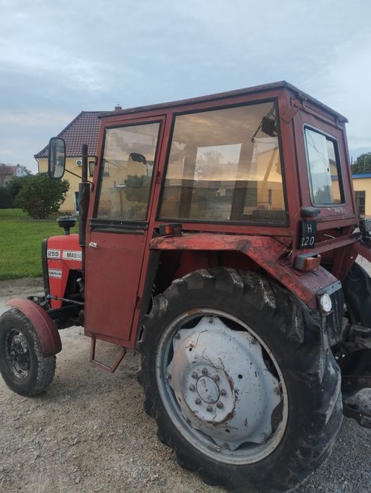 Kabina Massey Ferguson MF 255
