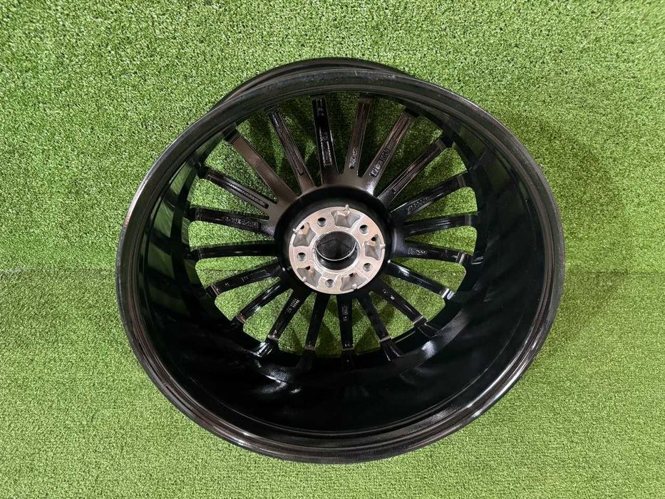 Диски Mercedes 5/112 перед R20 8.5j -ET36 , зад R20 9.5j -ET43 диски AMG мерседес R20 5.112 амг диски