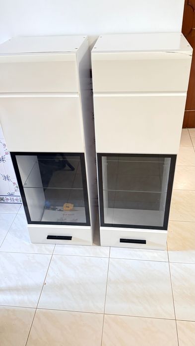 Móvel da sala branco