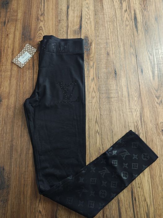 Śliczne leginsy Lv