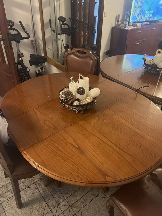 Mesa Redonda de Madeira