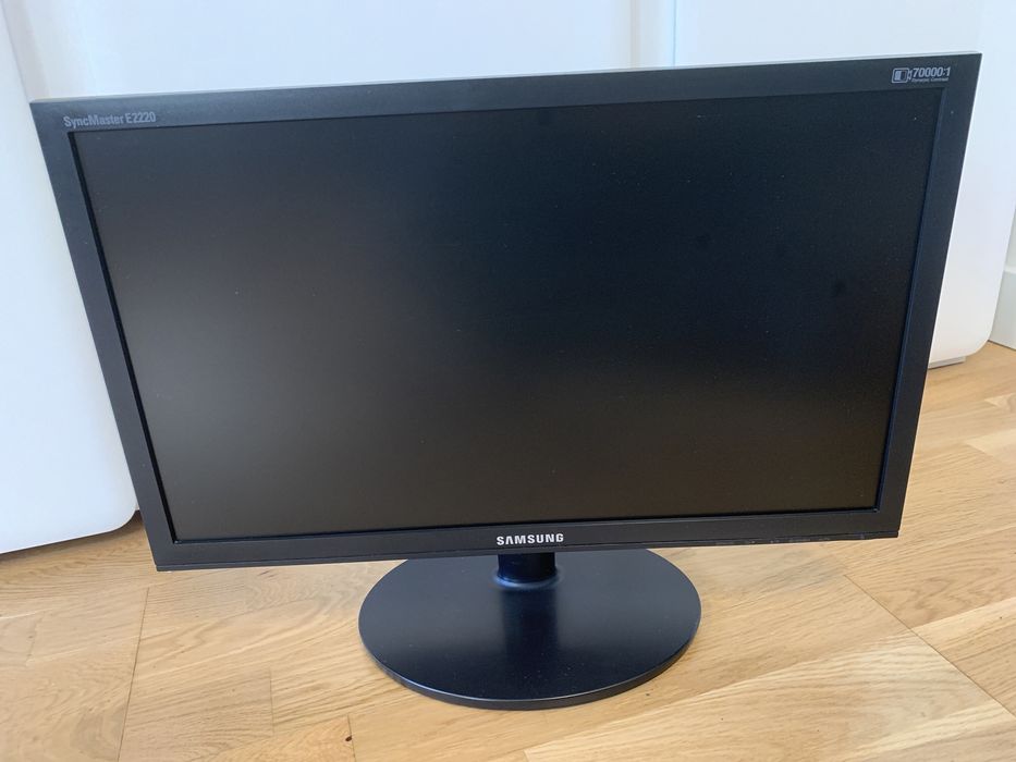 Monitor 22 cale Samsung E2220N