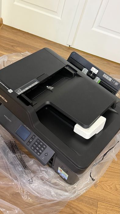 Продаю багатофункціональний принтер Brother MFC-J3930DW — професійна модель формату A3, яка ідеально підходить для офісу, бізнесу або дому