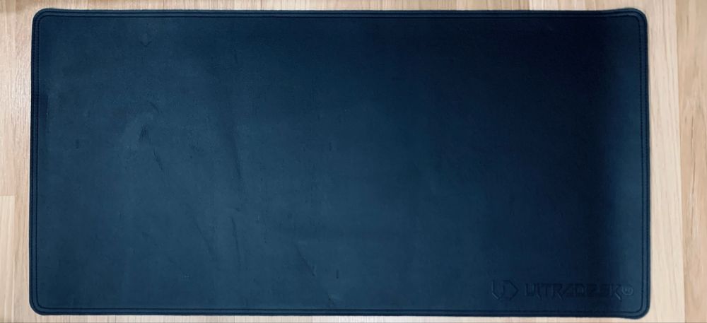 Ultradesk “BLACK CAT” XL PAD